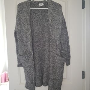 Old Navy Gray XS sweater Jacket with two front big pockets